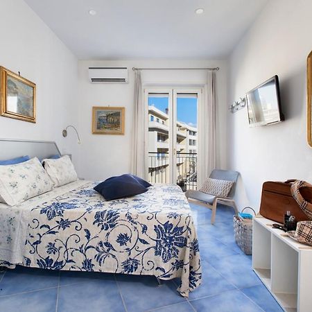 Cafiero Flat Lägenhet Sorrento Exteriör bild