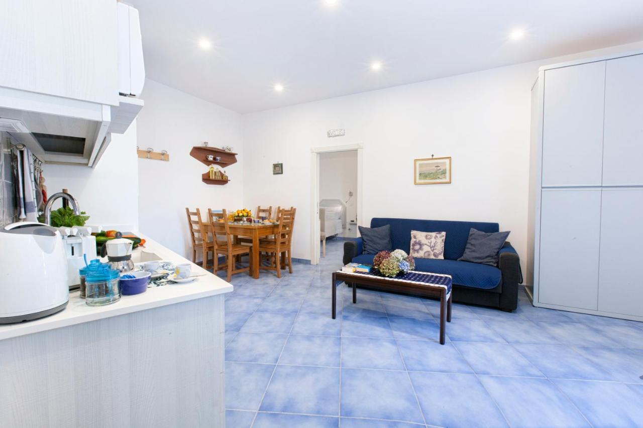 Cafiero Flat Lägenhet Sorrento Exteriör bild