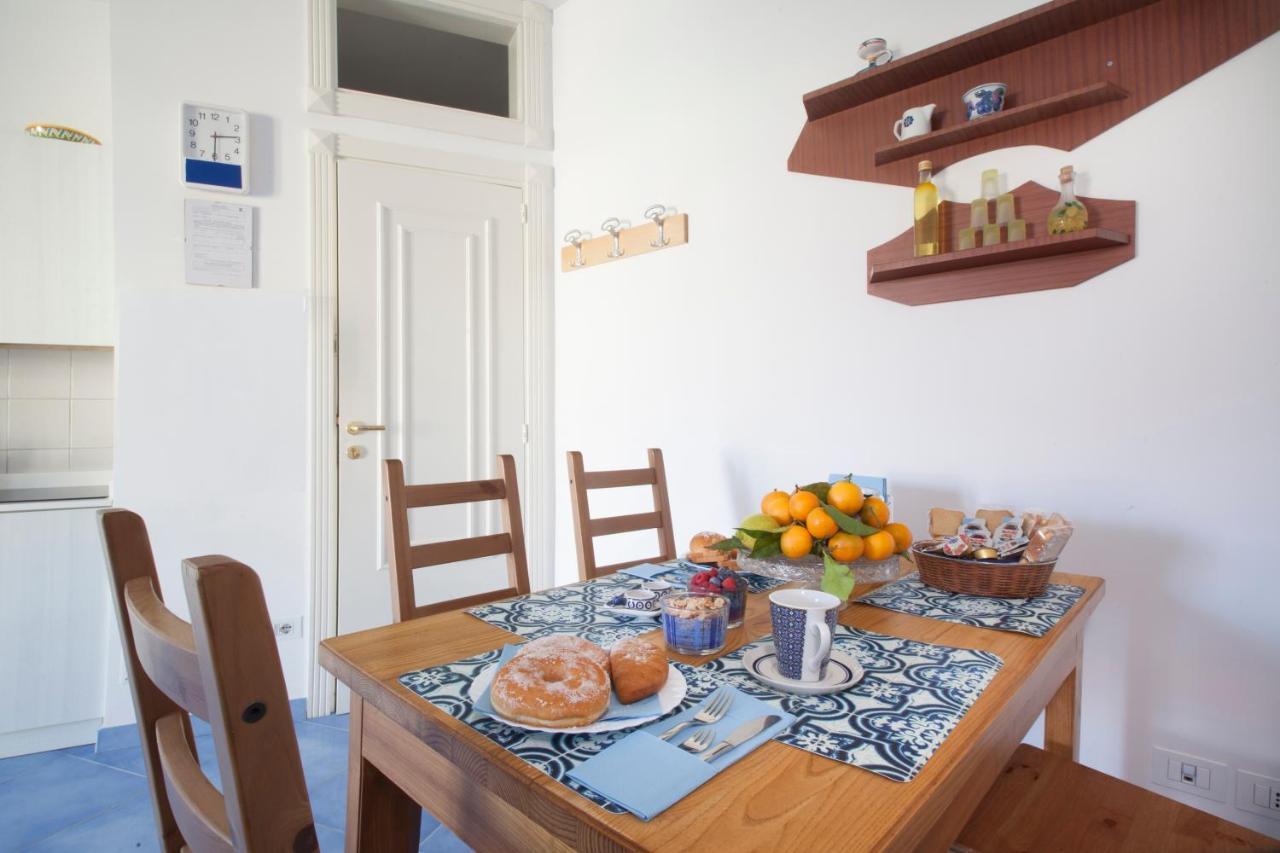 Cafiero Flat Lägenhet Sorrento Exteriör bild